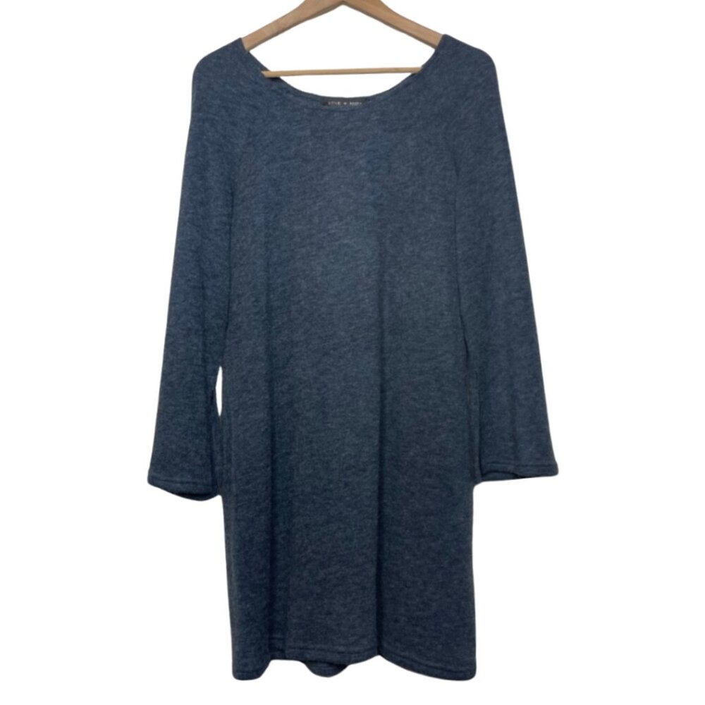 LOVE KUZA | Gray Long Sleeve Sweater Dress with Laced Back | Size S